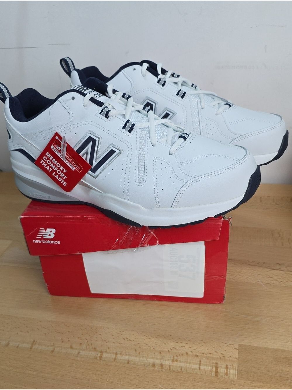 New Balance White & Navy Men's Athletic Walking Sneakers 12 Wide